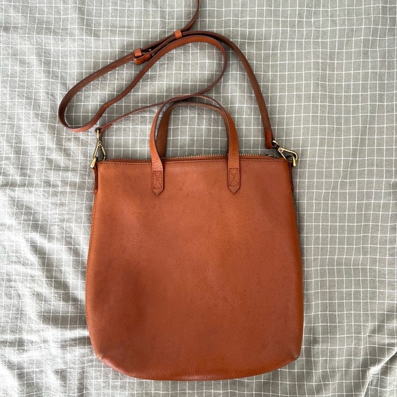Madewell Handbags - Madewell Leather Crossbody Satchel